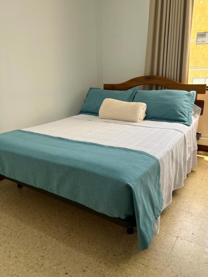 Hotel Caucasia Dış mekan fotoğraf